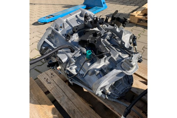 RENAULT HIT III IV 2024 2 0 DCI ADBLUE GEARBOX PF6082 320106493R Car type trucks cargo vans passenger cars