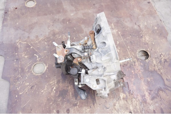 GEARBOX FIAT DOBLO II FL 1 3 M JET JTD 5 GEARS Catalog number of the part SKRZYNIA BIEGOW FIAT DOBLO II FL 1 3 M JET JTD 5 BIEGO