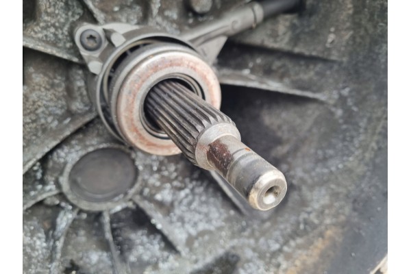 Ford Transit MK7 2 4 TDCI GEARBOX manual 8C1R 7003 BD Catalog number of the part 8C1R 7003 BD