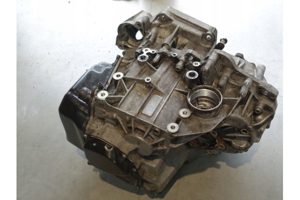 VW BEETLE 5C JETTA 2 0 TDI CUU GEARBOX DSG PGN SEAT AUDI SKODA Part manufacturer Volkswagen OE