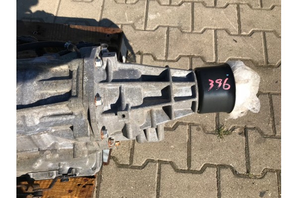 HYUNDAI H1 II GEARBOX AUTOMATIC 2 5 CRDI Car type 4x4 SUV passenger cars