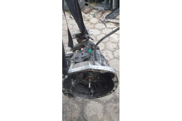 GEARBOX RENAULT MASTER III Pf6054 Version European