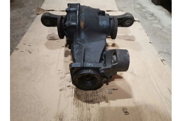 Audi A8 S8 D3 4E Rear Differential Catalog number of the part 0AR500043B