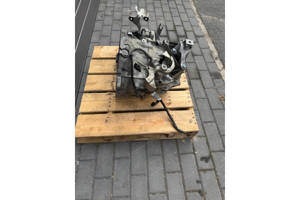 FORD KUGA MK2 GEARBOX 2 0 EURO 5 CV6R 7002 TCB Catalog number of the part CV6R 7002 TCB p centrum