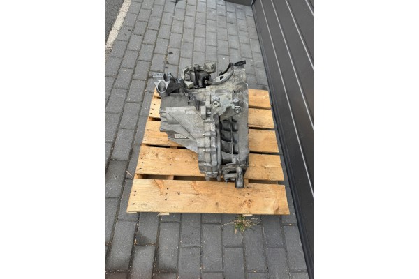 FORD KUGA MK2 GEARBOX 2 0 EURO 5 CV6R 7002 TCB Part manufacturer Ford OE