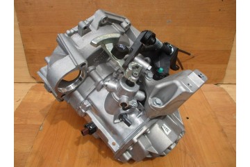 VW SEAT SKODA AUDI 1 0 TSI GEARBOX UYS 8k km like new 400zl Part manufacturer Volkswagen OE