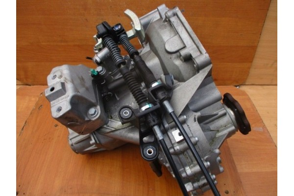 Caja de Cambios VW SEAT SKODA AUDI 1.0 TSI UYS 8,000 km - Como Nueva