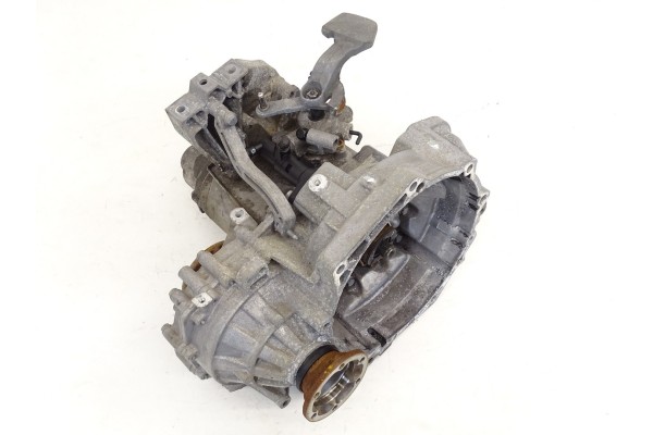 MANUAL GEARBOX RSN AUDI A3 8V VW GOLF VII SEAT LEON III 5F 1 8 TSI Catalog number of the part RSN SKRZYNIA BIEGOW MANUAL KM17955