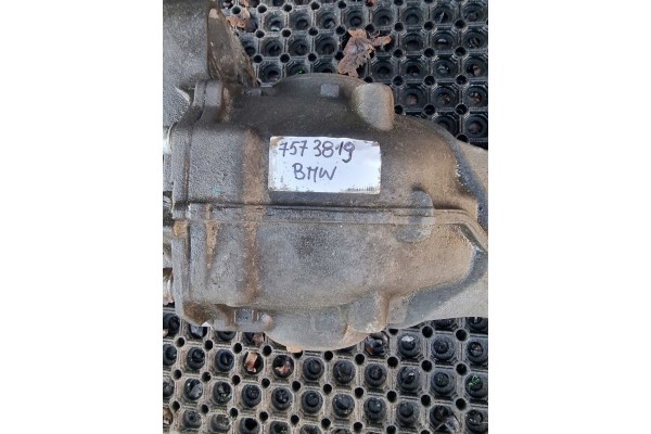 BMW 5 G30 G31 F10 F11 REAR BRIDGE DYFER 7573819 Packaging status replacement
