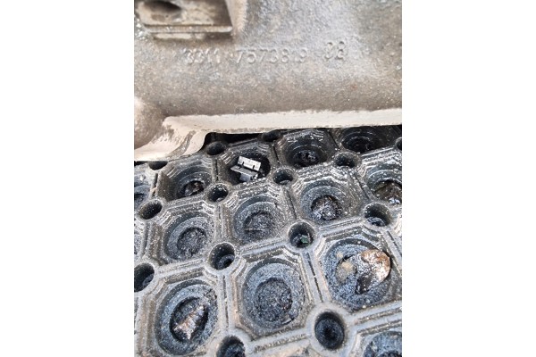 BMW 5 G30 G31 F10 F11 Puente Trasero Diferencial 7573819