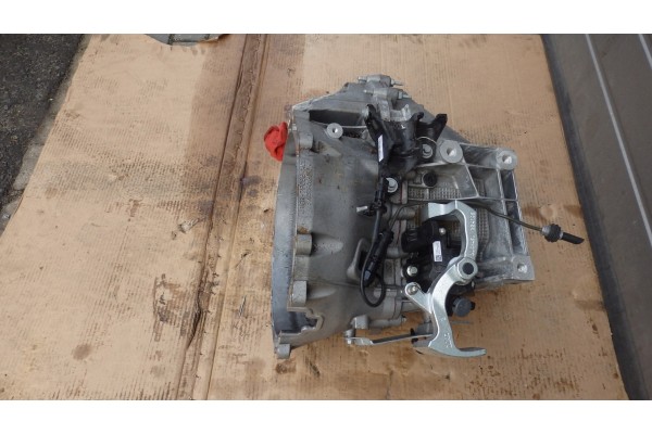GEARBOX FORD KUGA MK3 2 0 LX6P 7002 CCB Part manufacturer Ford OE