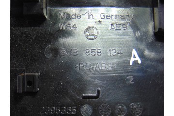 5JB858134 MOLDURAS DELANTERAS SEAT TOLEDO (KG3) Reference 2014 5JB858134 195720 SEAT - 2