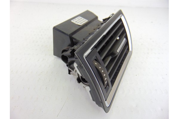 5JA819701D  REJILLA AIREADORA SEAT TOLEDO (KG3) Reference 2014 5JA819701D 195714 SEAT - 1