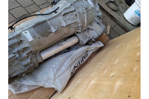 Caja de Cambios Porsche Cayenne III 9Y0 22R UXS 8HP65AX