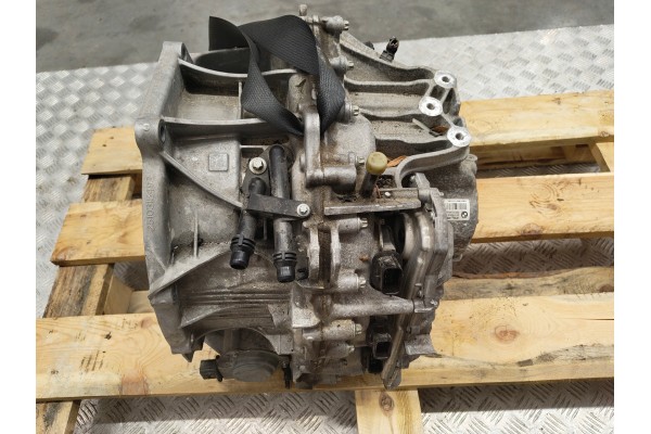 BMW 1 F40 2 F44 AUTOMATIC TRANSMISSION 9884617 GD7F32AG Part manufacturer BMW OE