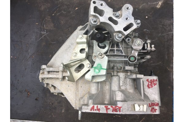 Renegade 500X gearbox 1 4 T Jet 17 years old Transmission type manual
