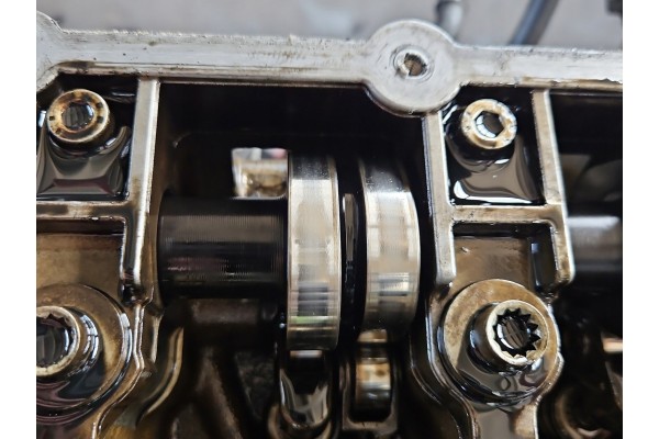 Motor BSY Mitsubishi Outlander II 2.0 DI-D Medición de Película