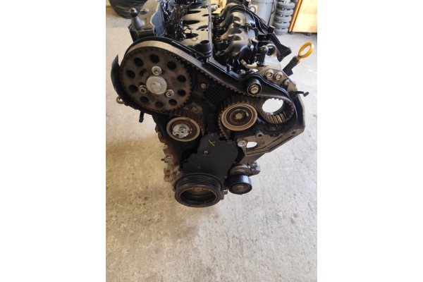 Motor trasero 2.0 TDI 140 CV CFH CFHC Touran 1T3 2010-2015 Skoda Yeti
