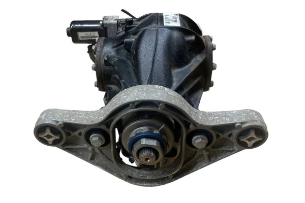 Rear differential BMW M4 F82 F83 33108090473 Installation side multipurpose