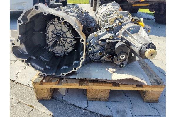 Caja de Cambios Manual Nissan Navara Pathfinder III 2.5 DCI 10AG4 Nuev