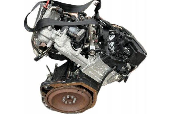 ENGINE POST MERCEDES C W204 E W211 2 2 CDI 646811 Car type passenger cars