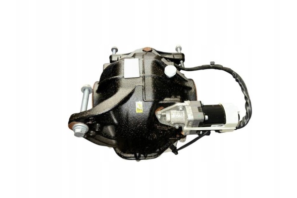 Rear differential BMW M8 F93 Gran Coupe 7856928 Part manufacturer BMW OE