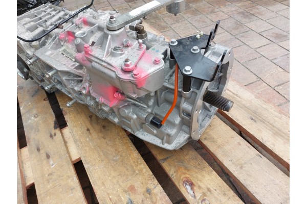 GEARBOX ASTON MARTIN VANTAGE 4 7 V8 17r 6G33 7002 AL Car type passenger cars