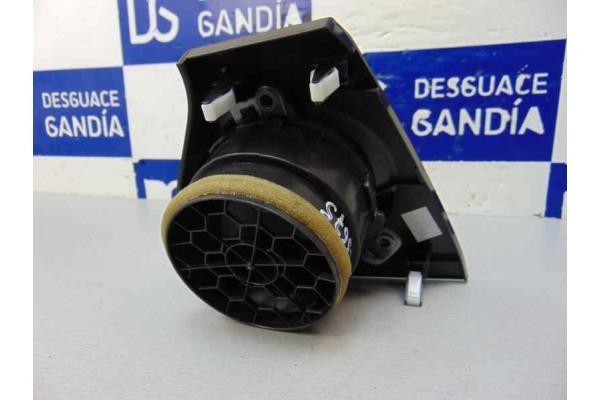 REJILLA AIREADORA HONDA CIVIC 5 PUERTAS (FK)