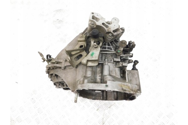 6 M T GEARBOX JEEP RENEGADE FIAT 500X 1 4 TB 55260236 Catalog number of the part C 635 6 35 29 55260236 55237502