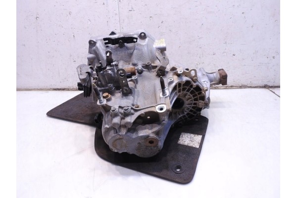 GEARBOX REDUCER ZWX1 HONDA CR V III 2 0 I VTEC 4X4 Quality of parts according to GVO O original with manufacturer s logo OE