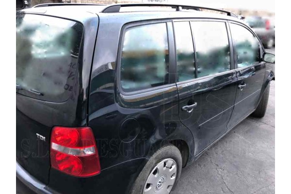 VOLKSWAGEN TOURAN (1T1) Advance