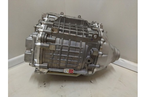 Motor eléctrico delantero caja de cambios UWN VW ID3 ID4 ID5