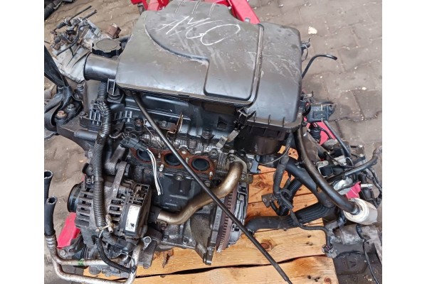 Engine complete Toyota Aygo Citroen C1 1 0 VVTI 1KR B52