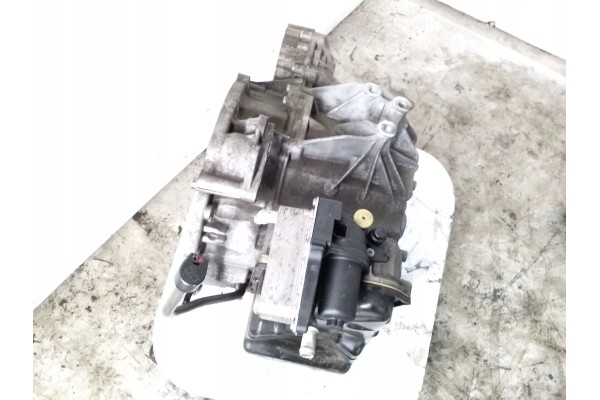 Mercedes Benz A W176 2015 Automatic transmission Catalog number of the part A2463705303