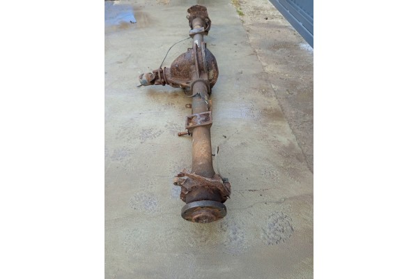 BRIDGE REAR DIFFERENTIAL 9 38 7188806 IVECO DAILY 2 8 JTD 99 Part manufacturer Iveco OE