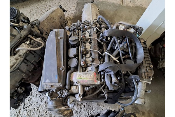 Mercedes Benz CLK W209 2 2 CDI engine complete 646966 injection system