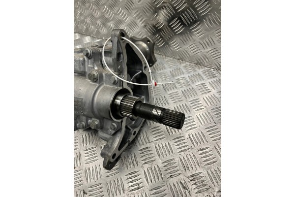 GEAR BOX REDUCER DACIA DUSTER III 3 4X4 331175457R 331032953R Packaging status replacement