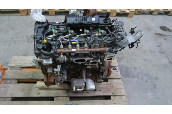 FORD TRANSIT CUSTOM 2 0 ECOBLUE MILD HYBRID ENGINE