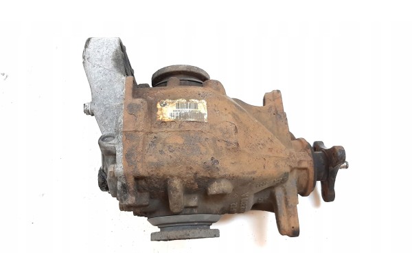2010 BMW 1 E81 E87 Rear differential 7566169