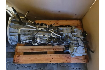 JL WRANGLER UNLIMITED SPORT 19 IV GEARBOX SET Part manufacturer Jeep OE