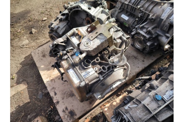 Automatic transmission Peugeot 407 2 2 16V 4HP 20 20HZ33 Transmission type automatic