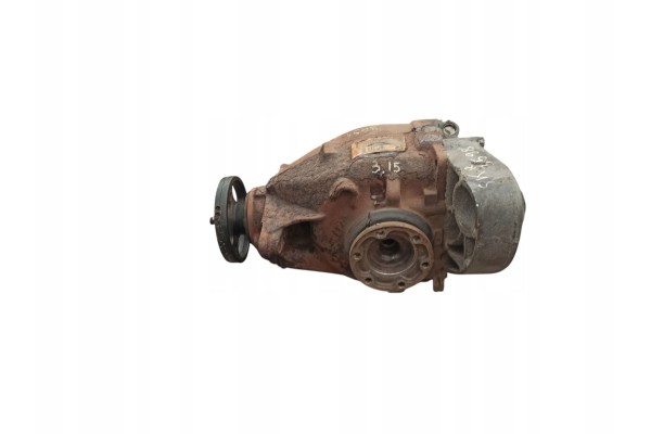 2009 BMW 1 E81 E87 Rear differential 7572804 Catalog number of the part 7572804
