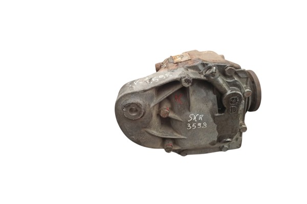 2009 BMW 1 E81 E87 Rear differential 7572804 Car type passenger cars