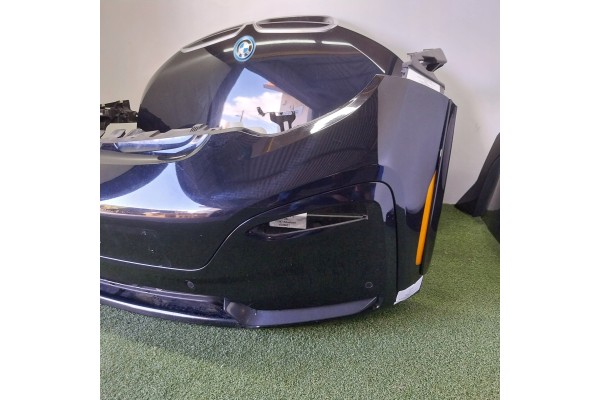 BMW i3 Máscara, Guardabarros, Parachoques, Pasador y Radiador en C2W 