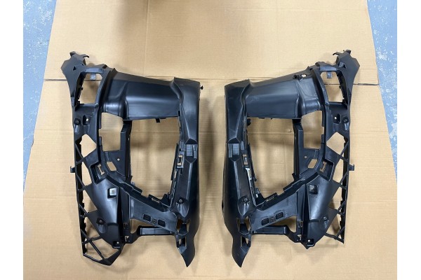 Kit Completo BMW G20 Paquete M Sport con Spoilers Laterales Estilo M3