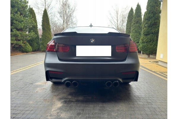 BODY KIT M3 LOOK BMW F30 M3 1011 2018r M package complete with and without halogens Catalog number of the part kon 22msc