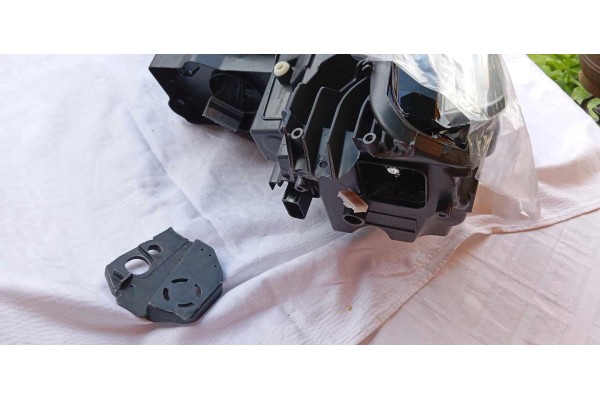 Valeo 046789 Headlight PEUGEOT 3008 P84 5008 T87 05 16 12 20 Car type cargo vans passenger cars