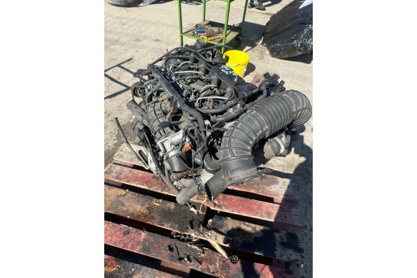 Kia Sportage III Hyundai iX35 2 0 CRDI D4HA Engine Car type 4x4 SUV