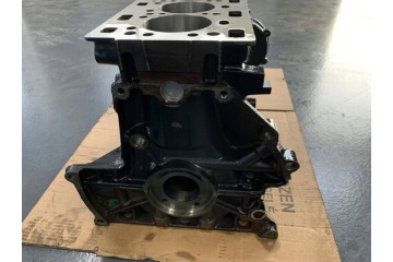 ENGINE BLOCK 2 5 DCI G9U Renault Trafic 2001 10r 100 150HP denomination as new Catalog number of the part G9U