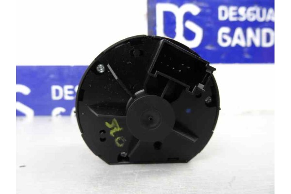 4F1941531D INTERRUPTOR AUDI A6 BERLINA (4F2) 2.7 TDI 4F1941531D 169331 AUDI - 2